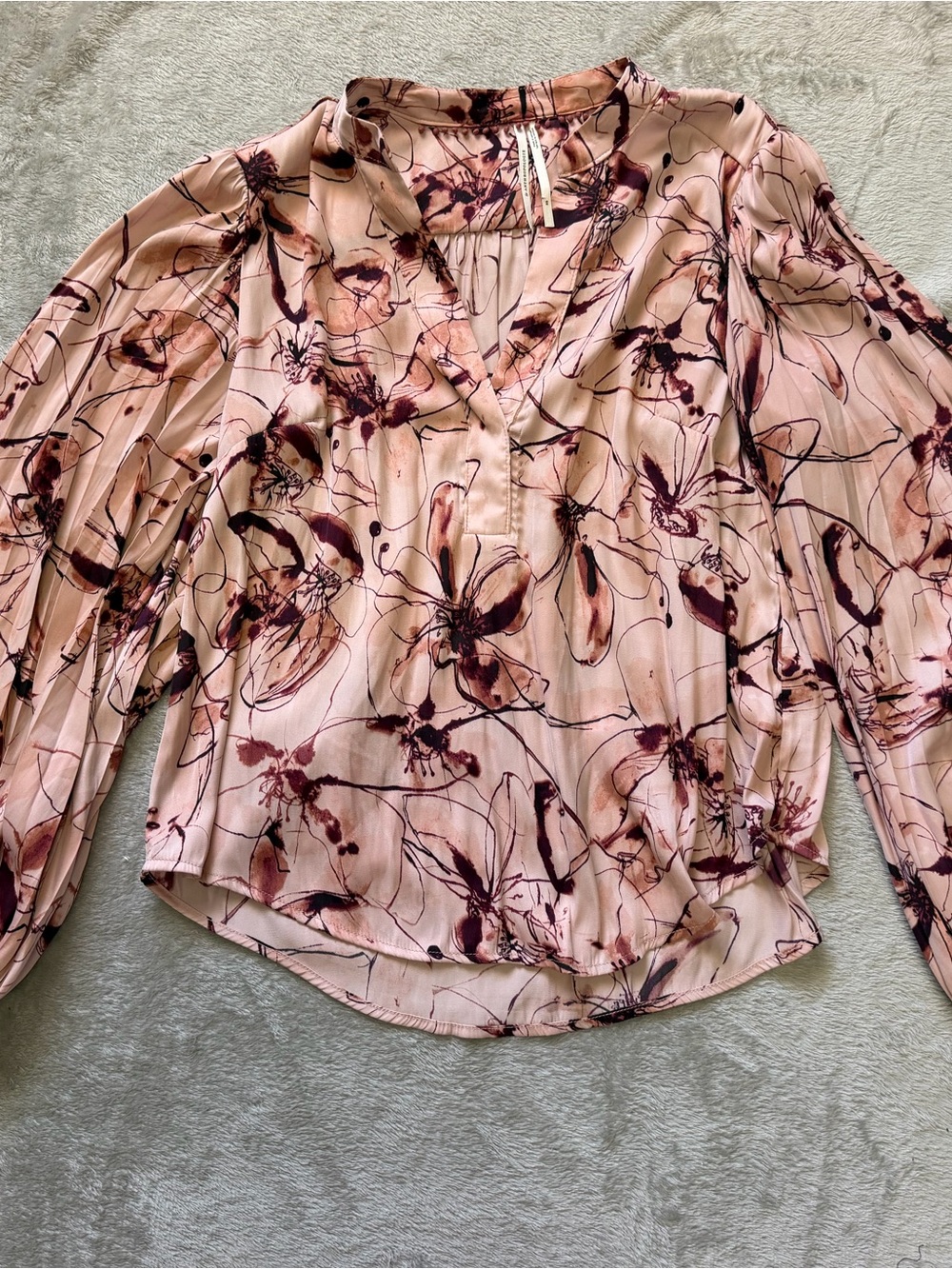 Anthropologie Blush Pink Floral V-Neck Peasant Blouse